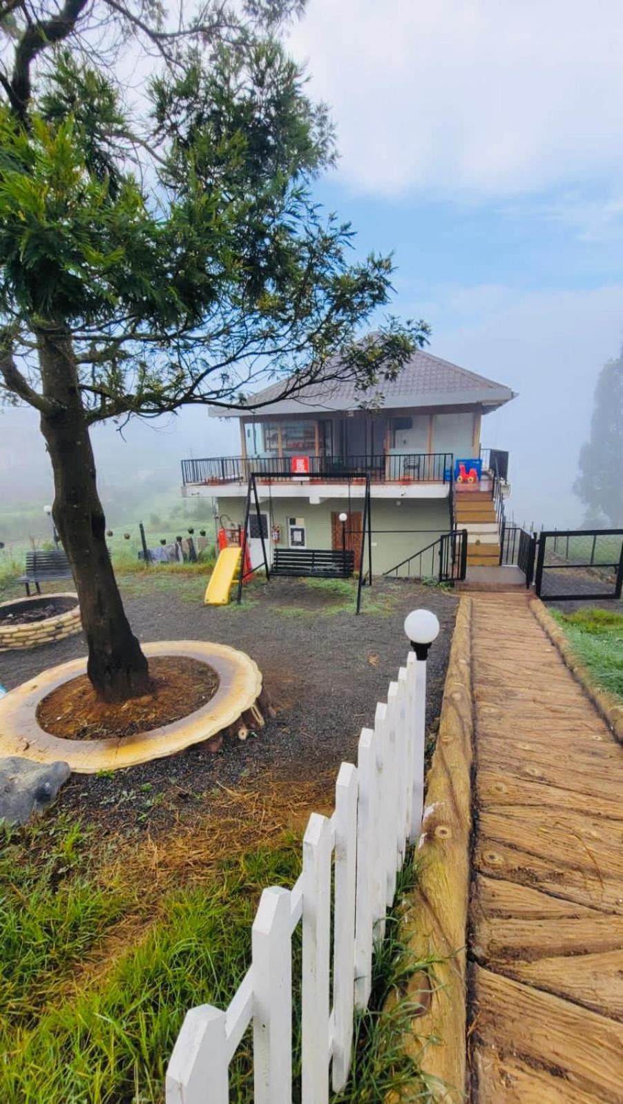 The Wooden Springs Bed & Breakfast Udagamandalam Exterior photo